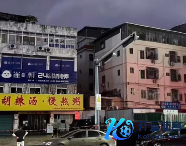 深圳一小区发生房屋千里降
